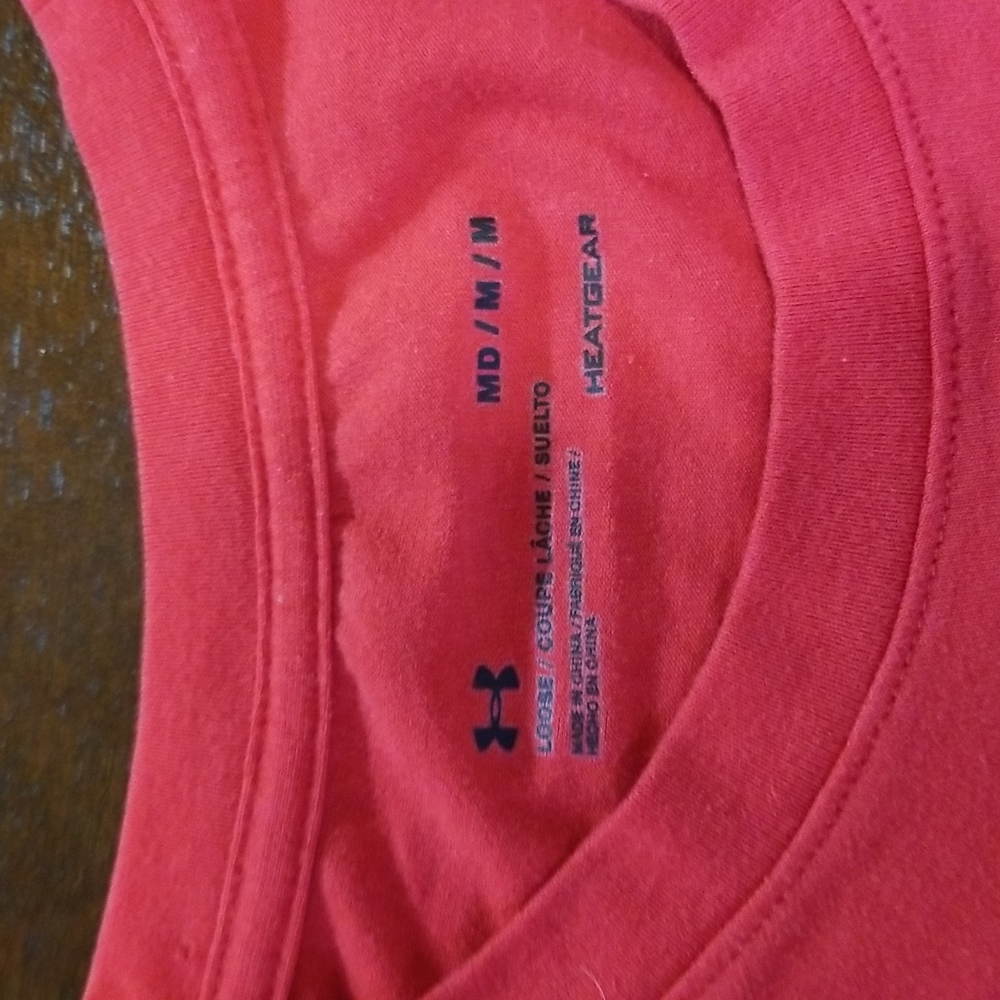 Under Armour Mens shirt size M - Picture 3 of 5